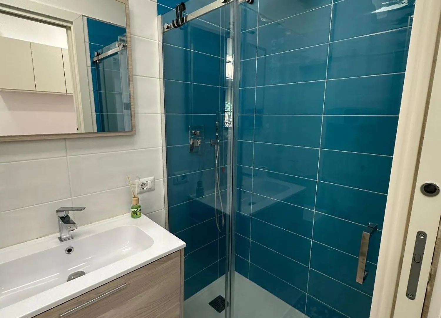 Monolocale Fermata Turro Viale Monza Apartment Milan 0*,